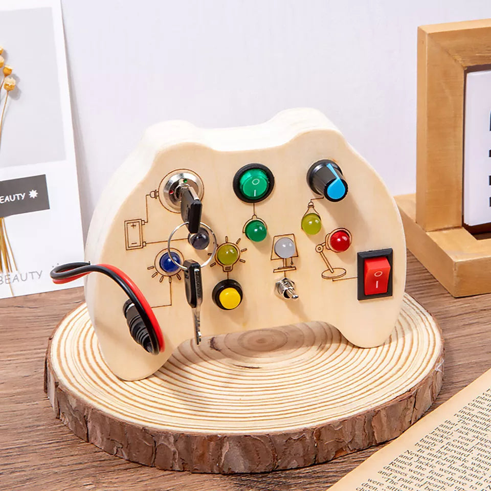 Tableau Montessori - BusyBoardCircuit™ - Manette
